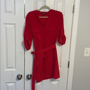 Express silk dress with adjustable waist strap